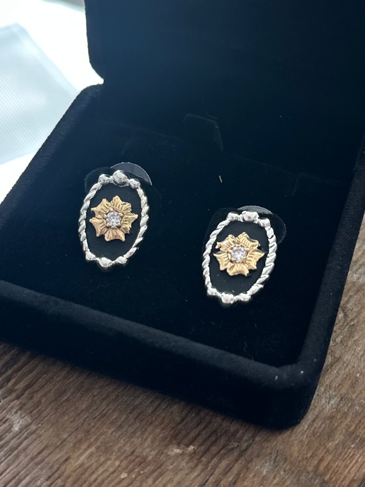 Hannah's Custom Tack & Boutique